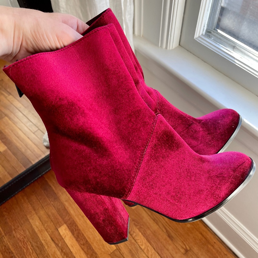 Express Berry Velour Booties